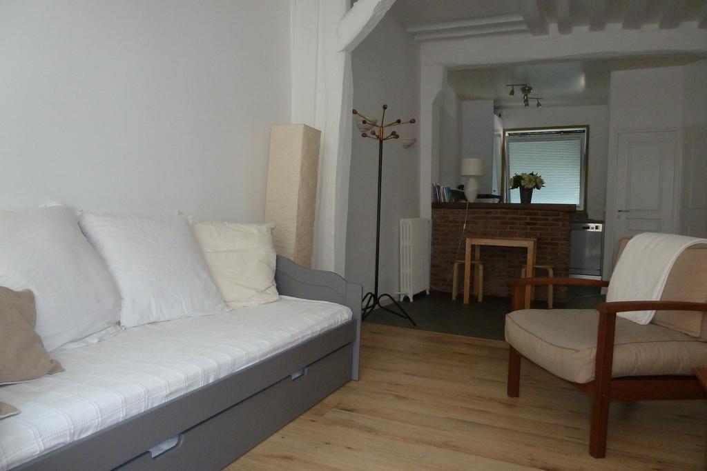 Une Chambre Dans L'Atelier De R Rouen Exterior photo