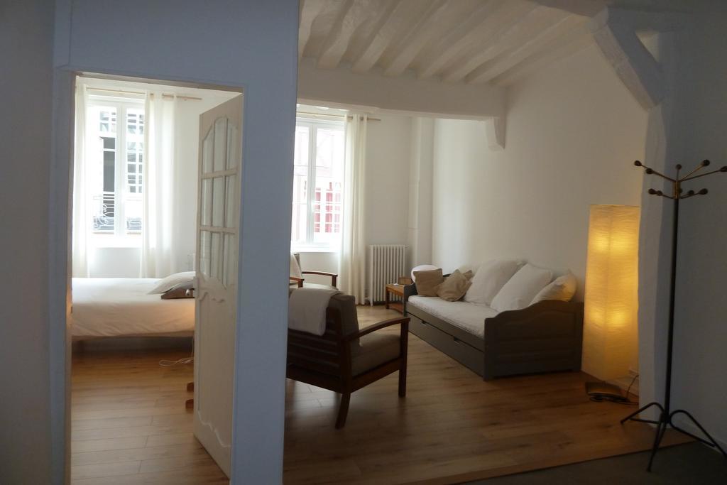Une Chambre Dans L'Atelier De R Rouen Exterior photo